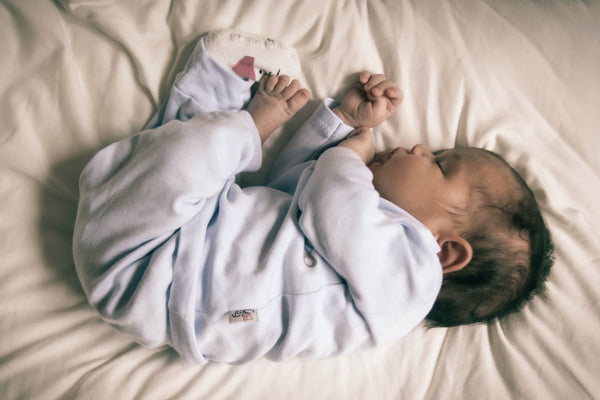 ¿Cuándo debo empezar a controlar el sueño de mi bebé?